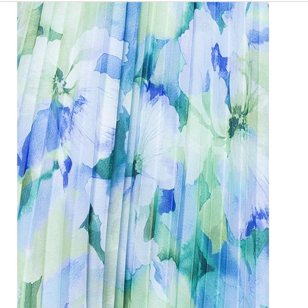 Betsy & Adam Women's Blue Floral-Print Pleated Gown Dress SZ:12 - Picture 5 of 5